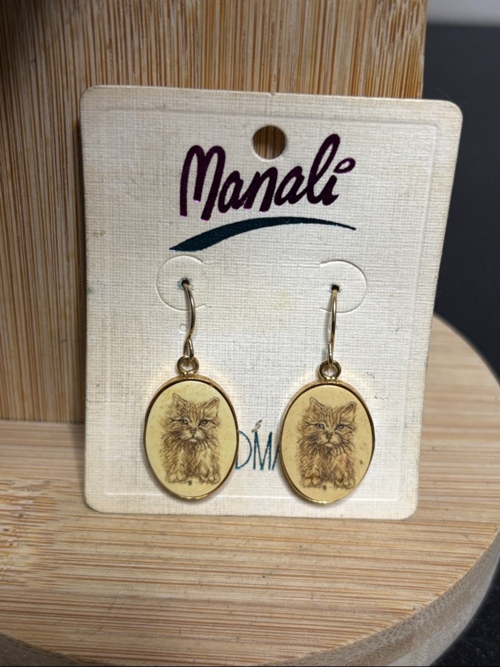Manali Marke Barlow Cat Portrait Oval Drop Earrings - Cream & Gold Handmade